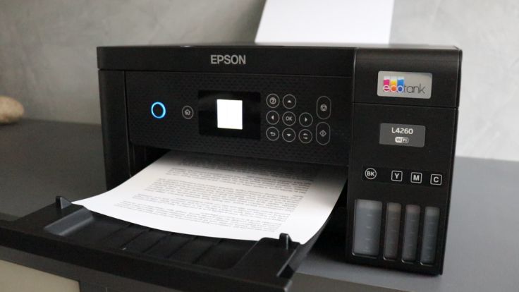 Foto da impressora Epson L4260 imprimindo