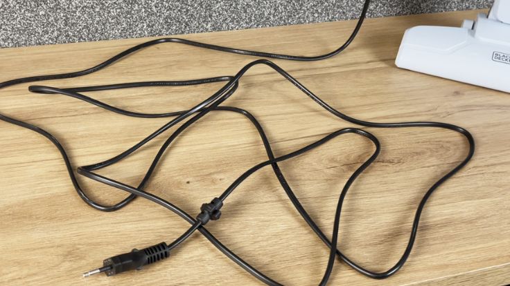 Comprimento do fio elétrico do aspirador Black and Decker