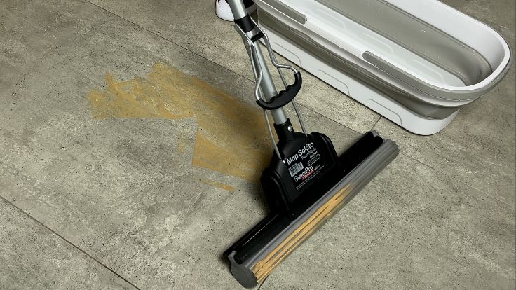Teste de limpeza pesada com o mop Bettanin SuperPro