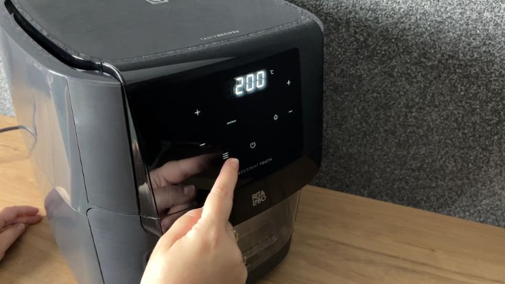 Painel digital da air fryer oven Rita Lobo